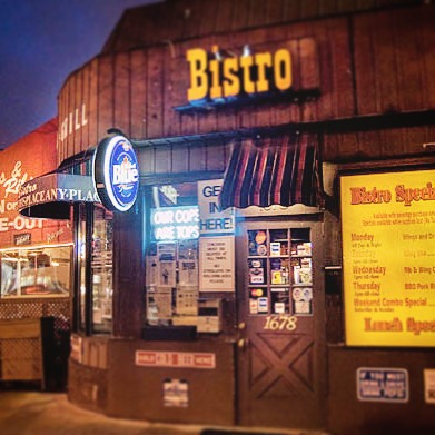 Bistro on Avenue's original storefront at 1678 Avenue Road